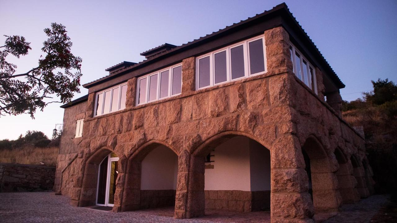 Casal Dos Netos Apartment Penhas da Saude Luaran gambar
